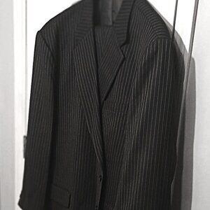 Men Dark Gray Pinstripe  2 Peice Suit  54L